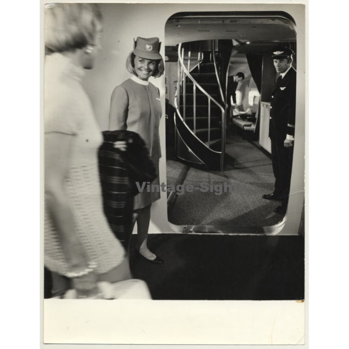 SAS Airlines Stewardess / Jumbo Jet / Flight Attentand (Vintage Press Photo ~1960s)
