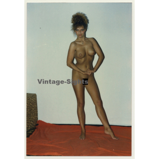 Funny Fit Nude Curlyhead Shows Muscles / Legs  (Vintage Photo Germany ~1990s)