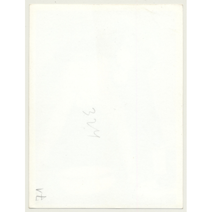 Busty Brunette Nude Woman Washing Herself *4 / Legs - Foam (Vintage Photo ~1940s/1950s)