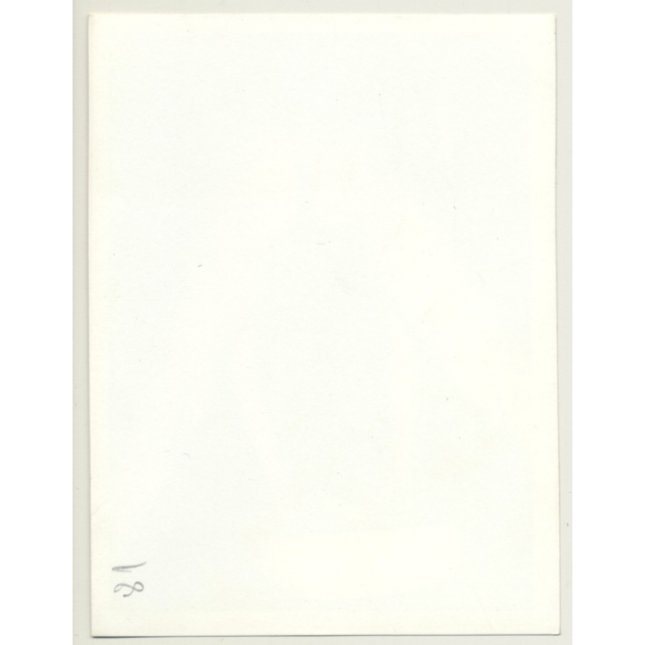 Busty Brunette Nude Woman Washing Herself *6 / Legs - Butt (Vintage Photo ~1940s/1950s)