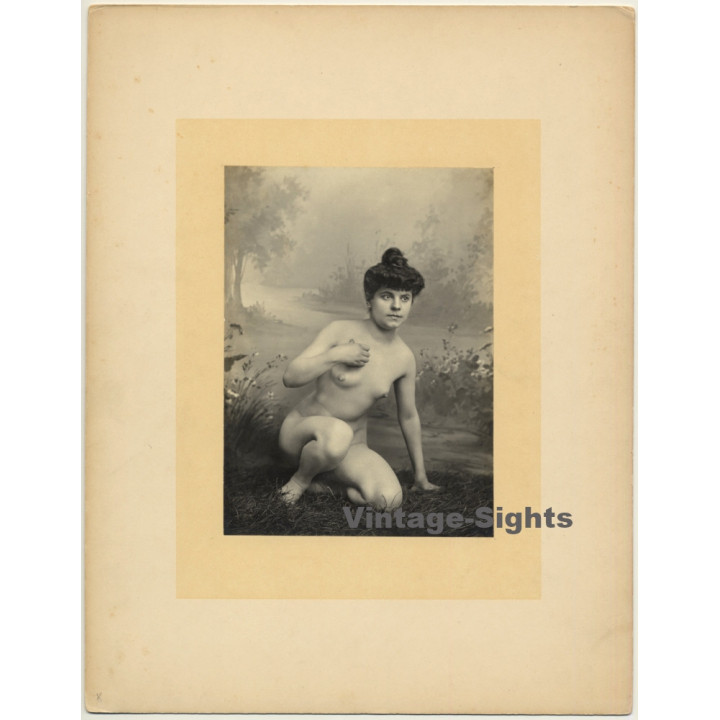 Classic French Nude *3 / Belle Epoque - Risqué (Vintage Photo Gelatin Silver ~1900s)