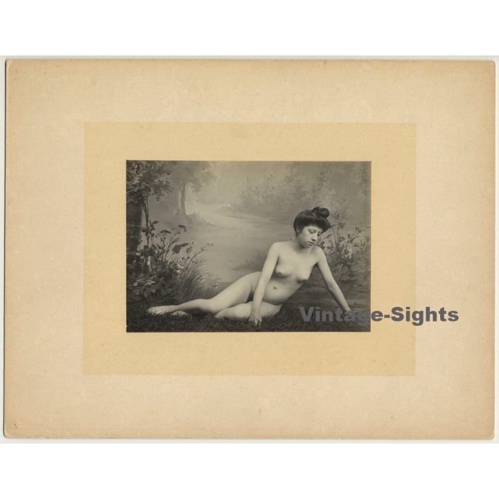 Classic French Nude *5 / Belle Epoque - Risqué (Vintage Photo Gelatin Silver ~1900s)