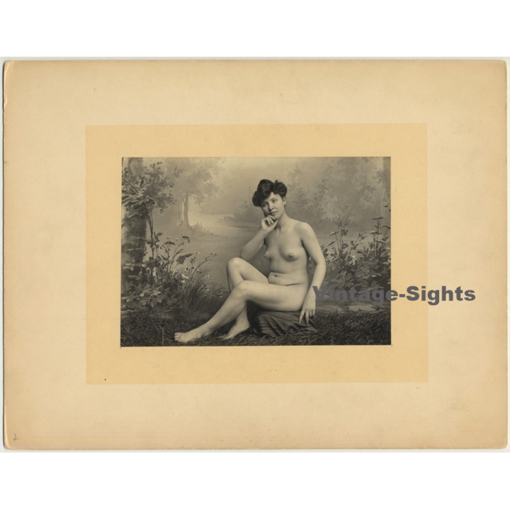 Classic French Nude *7 / Belle Epoque - Risqué (Vintage Photo Gelatin Silver ~1900s)