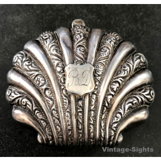 Vintage Silver Shell Shaped Coin Purse (UK Victorian Era ~1880s)