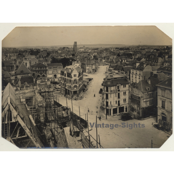 Reims / France: Place De L'Hôtel De Ville / Galeries Rémoises (Vintage Photo ~1910s/1920s)