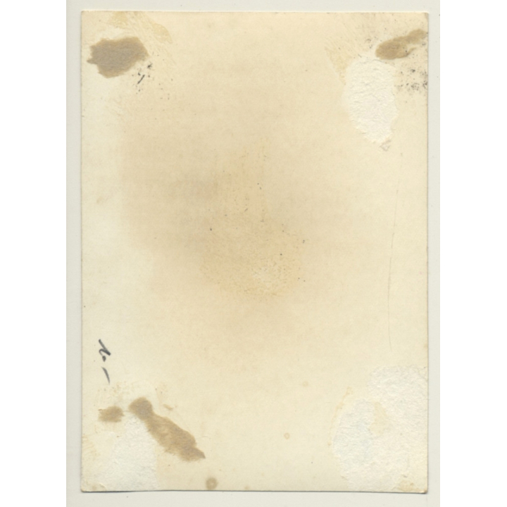 Snapshot: Nude Brunette Female / Stockings - Wallpaper - Butt (Vintage Photo ~1940s)