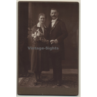Carl Pietzner / Dux: Wedding Couple / Moustache (Vintage Cabinet Card 1928)