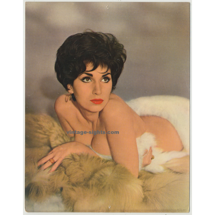 Ivonne Romain (Vintage German Pin Up Card)