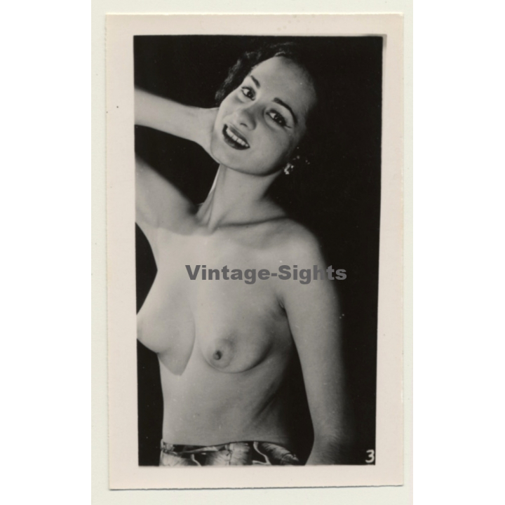 Upper Torso Of Sweet Brunette Nude (Vintage Photo ~1940s/1950s)