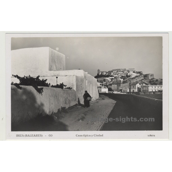 Ibiza / Spain: Casa Típica y Ciudad / View Of Old Town-Castle (Vintage Postcard)