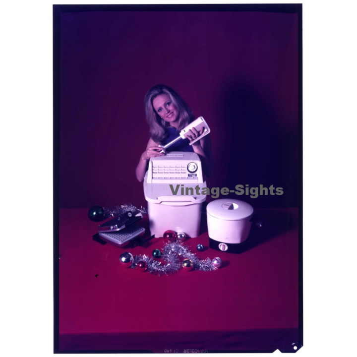 Female Model & Nova Miniwash, Toaster, Hand Blender (Vintage Large Format Diapositive 1970s)