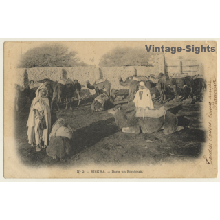 Biskra / Algeria: Dans Un Fondouk / Camels - Berber (Vintage PC 1902)