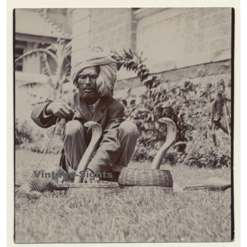 Snake Charmer - 2 Cobras - Puppet - Mongoose (Vintage Photo ~1930s)