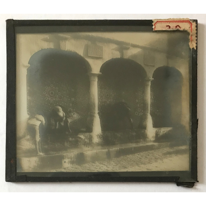 Maghreb / Africa: Indigenous At Fountain - Mosaic Tiles (Vintage Glass Dia Positive 1910s)