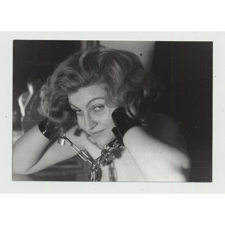 Nude Female Slave In Chains 1 / BDSM - Cuffs - Look (Vintage Amateur Photo 1960s)