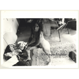 Jerri Bram (1942): Natural Nude Looks At Camera (Vintage Photo ~1970s)