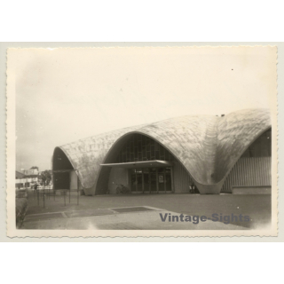 France: Le Marché De Royan / Architecture (Vintage Photo 1966)