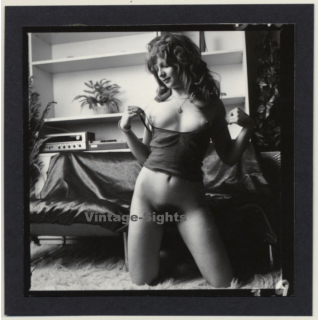 Bruce Warland: Sweet Longhaired Semi Nude*1 / Kneeling (Vintage Contact Print 1960s)