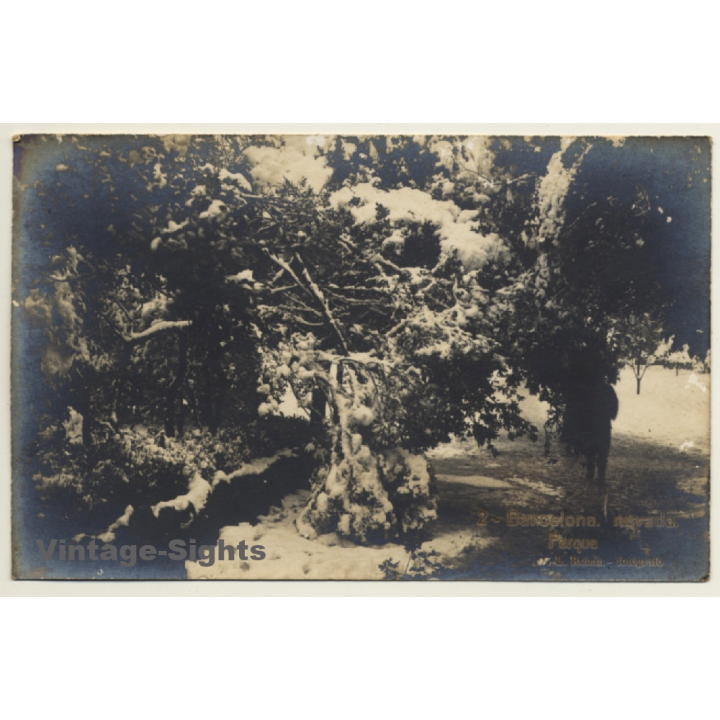 L. Roisin Fotografo: Barcelona - Nevada Parque (Vintage RPPC ~1920s/1930s)