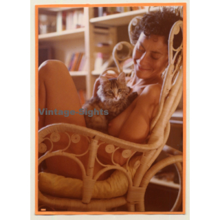 R.Folco: Slim Nude Female & Kitten On Wicker Chair*1 (Vintage Photo France 1980s)