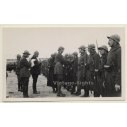 Belgium: Le Roi Albert I Décore Des Soldats WW1 (Vintage Photo 1916)