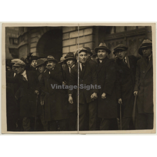 Gent / Gand: Manifestation Contre Flamandistes / Protesters (Vintage Press Photo 1922)