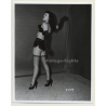 Irving Klaw: Angry Bettie Page With Whip 2109 / Pin-Up - BDSM (Vintage Photo USA)