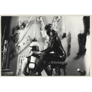 Slim Mistress & Topless Maid In BDSM Studio*1 / Lacquer Outfit (Vintage Photo ~1990s)