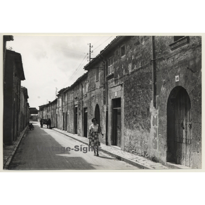 Mallorca Impressions: Village Alley - Horse Carriage (Vintage Photo  ~1960s)