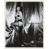Irving Klaw: Bettie Page Plays With Curtain P-524 / Pin-Up - BDSM (Vintage Photo USA)