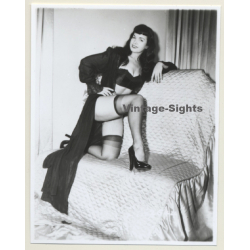 Irving Klaw: Bettie Page In Black Lingerie & Gown 2644  / Pin-Up - BDSM (Vintage Photo USA)