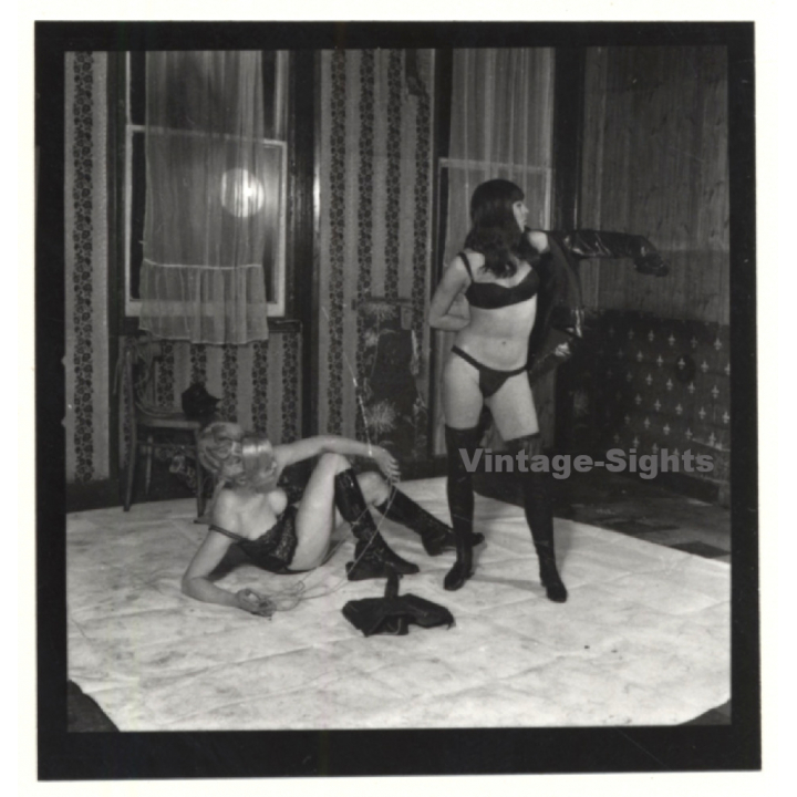 Mistress & Blonde Maid In Bondage*6 / Catfight - BDSM (Vintage Contact Sheet Photo 1970s)