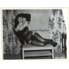 Irving Klaw: Bettie Page In Black Bustier & Gloves EE-381 / Pin-Up - BDSM (Vintage Photo USA)