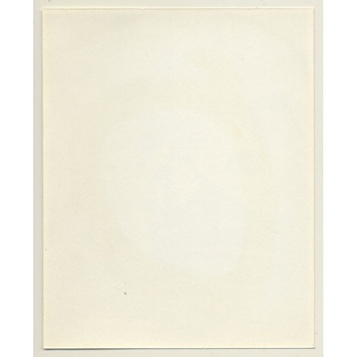 Irving Klaw: Shorthaired Female On Coffee Table DESIREE-28 / Pin-Up - BDSM (Vintage Photo USA)