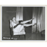 Irving Klaw: Lascivious Blonde Shows Legs - Gloves RONNIE M-27 / Pin-Up - BDSM (Vintage Photo USA)