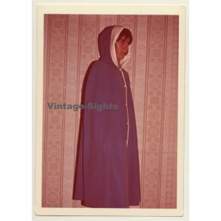 Series Of West German Fashion Photos 16: 1960s/1970s (Vintage Advertisement Photo)