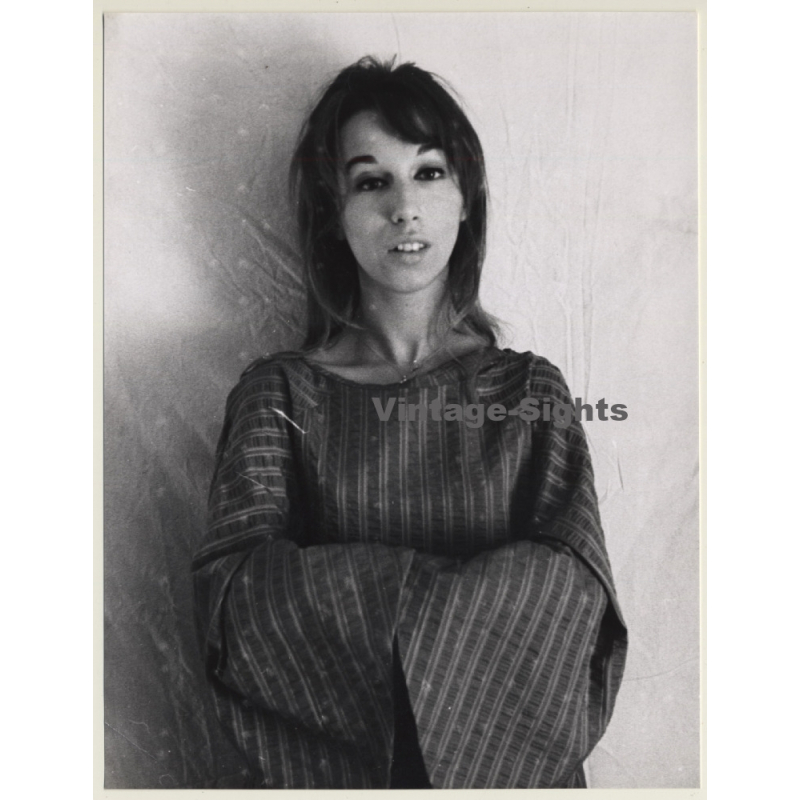 Jerri Bram (1942): Pretty Brunette In Traditional Kaftan (Vintage Photo ~1970s)