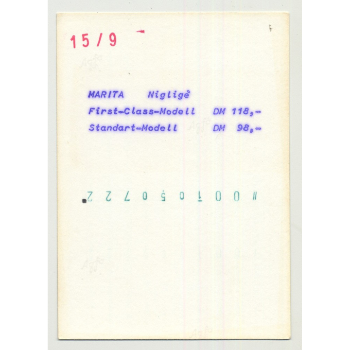 Series Of West German Fashion Photos 11: 1960s/1970s (Vintage Advertisement Photo)