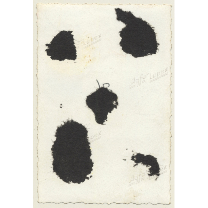 Nude Soldier Waiting To Be Showered With Cold Water / WW2 - Gay INT (Vintage Photo 1930s/1940s)