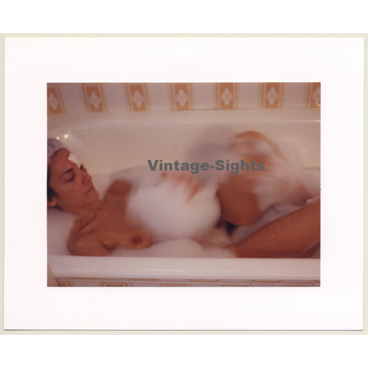 R.Folco: Natural Nude Takes Foam Bath / Boobs (Vintage Photo France 1980s)