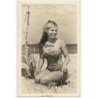Sweet Young Woman On Baltic Sea Beach / Pin-Up - Bikini (Vintage RPPC GDR 1959)