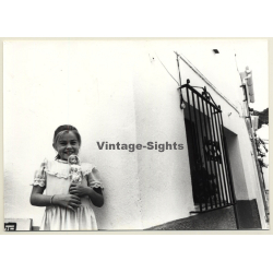Lydia Nash: Pretty Girl With Doll In Old Town Alley Of Ibiza (Vintage Photo 1980s)