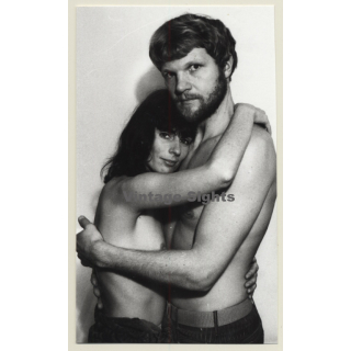 Jerri Bram (1942): Topless Lovers Embracing Each Other / Eyes (Vintage Photo ~1970s)