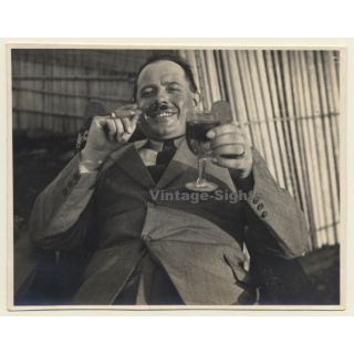 Boduna / Congo Belge: Colonialist Has Whiskey & Cigar (Vintage Photo 1926)