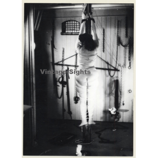 Chubby Nude Female Tied To Pole*1 / Bondage - BDSM (2nd Gen.Photo ~1960s)