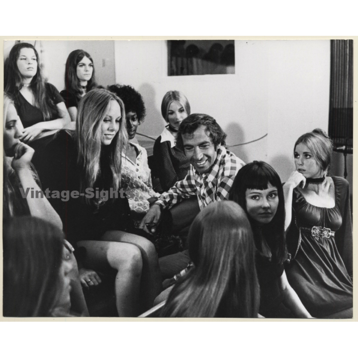 Roger Vadim, Margaret Markov & Aimée Eccles: Pretty Maids All In A Row (Vintage Photo 1971)