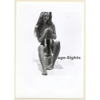 Artistic Nude Study: Blonde Female With Huge Lipstick*1 (Vintage Photo France B/W ~1980s)