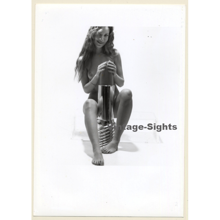 Artistic Nude Study: Blonde Female With Huge Lipstick*1 (Vintage Photo France B/W ~1980s)