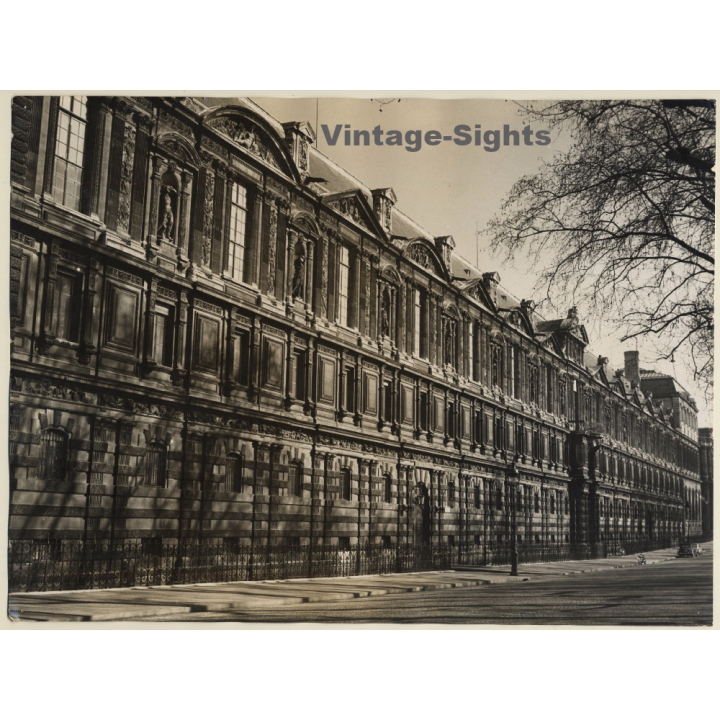 Paris / France: Le Louvre - Facade (Large Vintage Photo ~1940s/1950s)