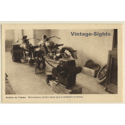 Alcazar De Toledo: Motocicletas Y Molino Usado Para Harina (Vintage PC ~1930s)